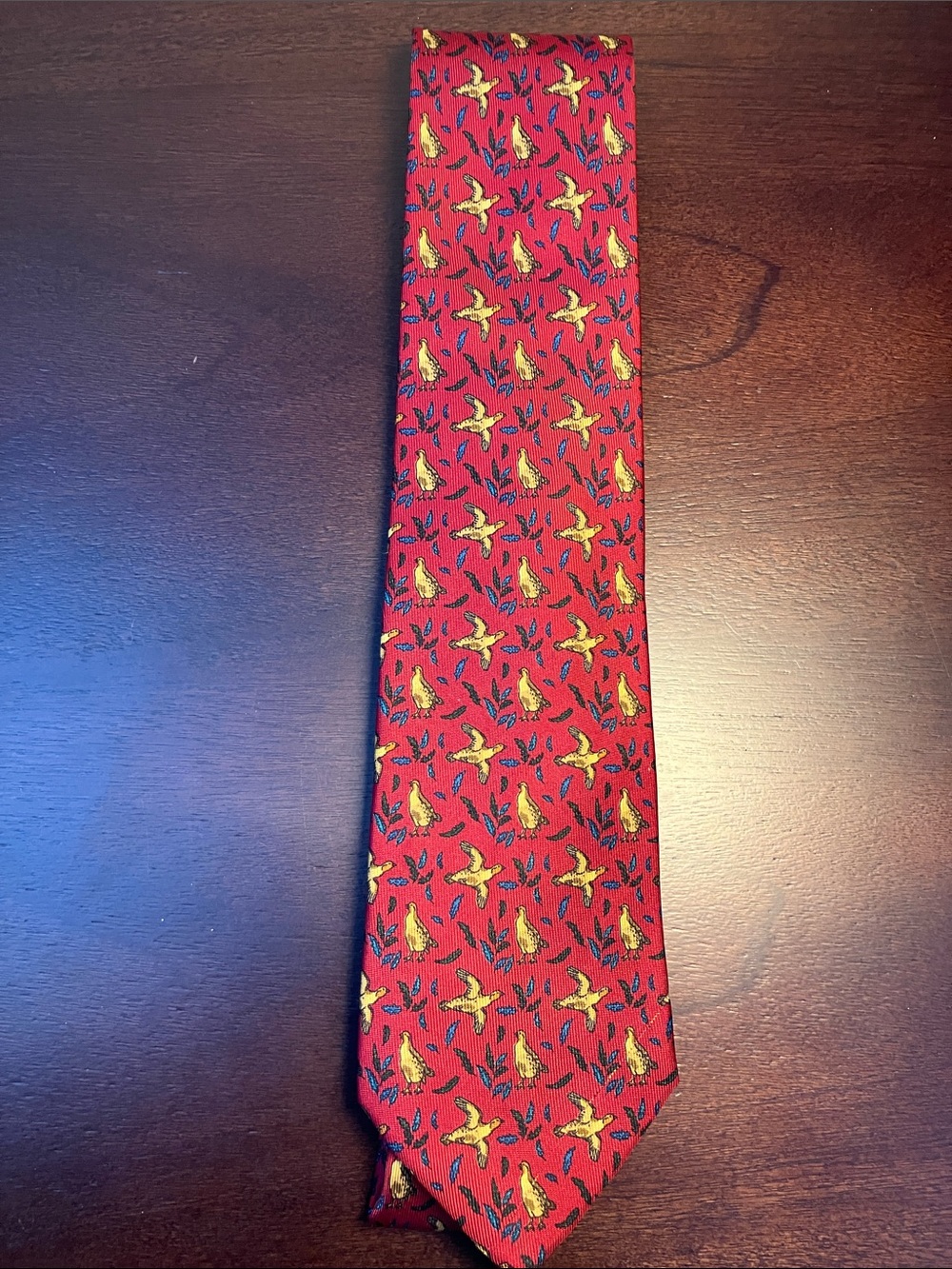 Holland & Holland Men's Silk Tie pheasant Motif made in England like new!